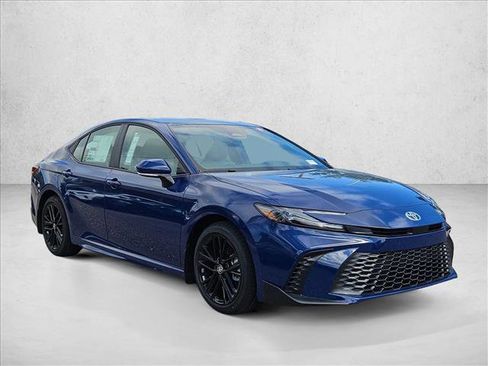 New 2026 Toyota Camry SE image 6