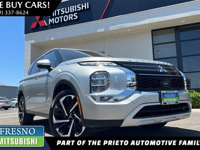 Used 2024 Mitsubishi Outlander SE