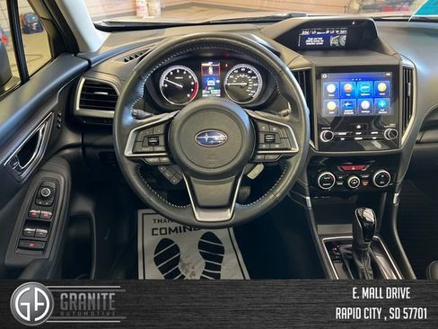 Used 2024 Subaru Forester Touring w/ Convenience Package image 19