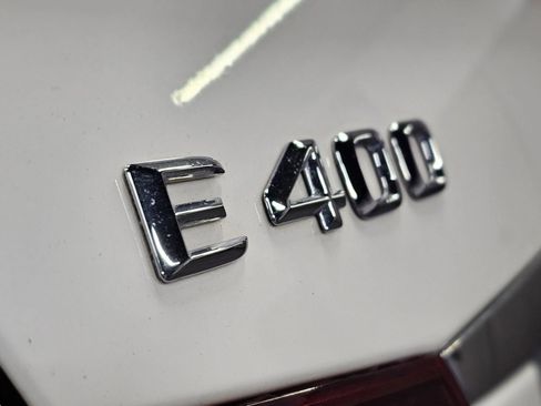 Used 2015 Mercedes-Benz E 400 Sedan image 29