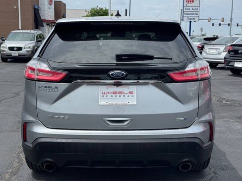 Used 2020 Ford Edge SE AWD/4WD image 6