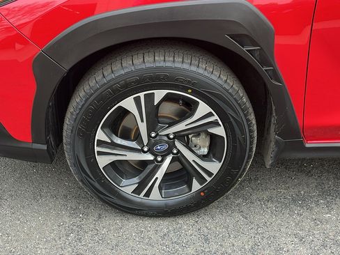 Certified 2024 Subaru Crosstrek 2.0i Premium AWD/4WD image 9