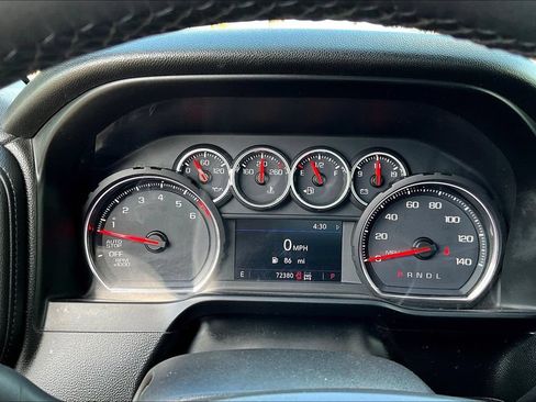 Used 2019 Chevrolet Silverado 1500 LT w/ All-Star Edition AWD/4WD image 11