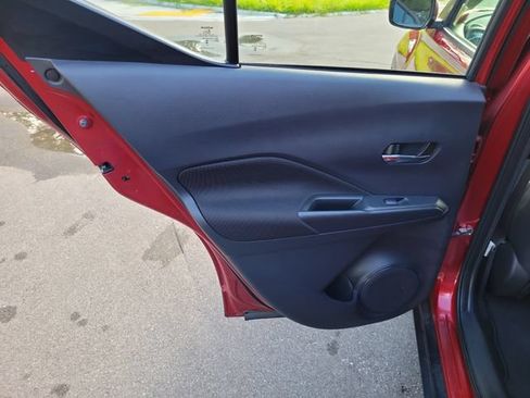 Used 2023 Nissan Kicks SV FWD image 15