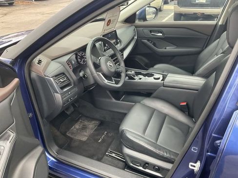 Certified 2023 Nissan Rogue SV w/ SV Premium B Package image 11