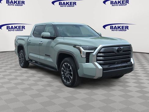 Used 2026 Toyota Tundra Limited AWD/4WD image 3