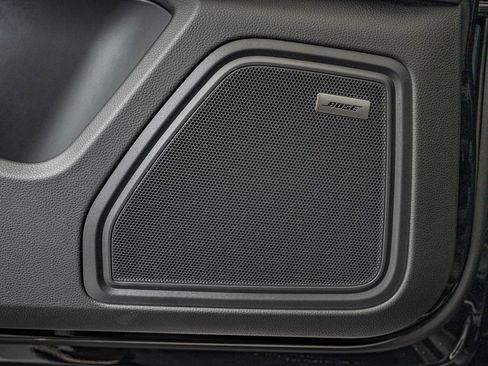 New 2026 Porsche Macan AWD/4WD image 23