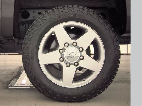 Used 2015 Chevrolet Silverado 2500 LTZ w/ LTZ Plus Package AWD/4WD image 11