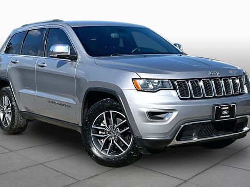 Used 2018 Jeep Grand Cherokee Limited RWD image 3