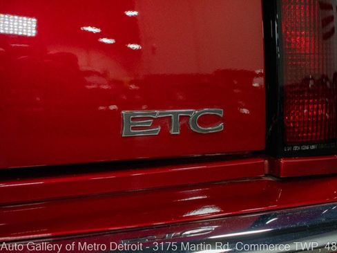 Used 1996 Cadillac Eldorado Touring image 32