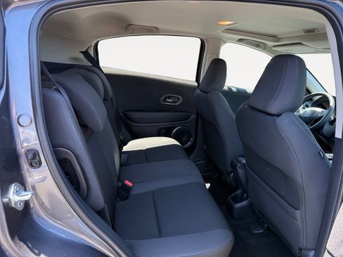 Used 2022 Honda HR-V EX image 18