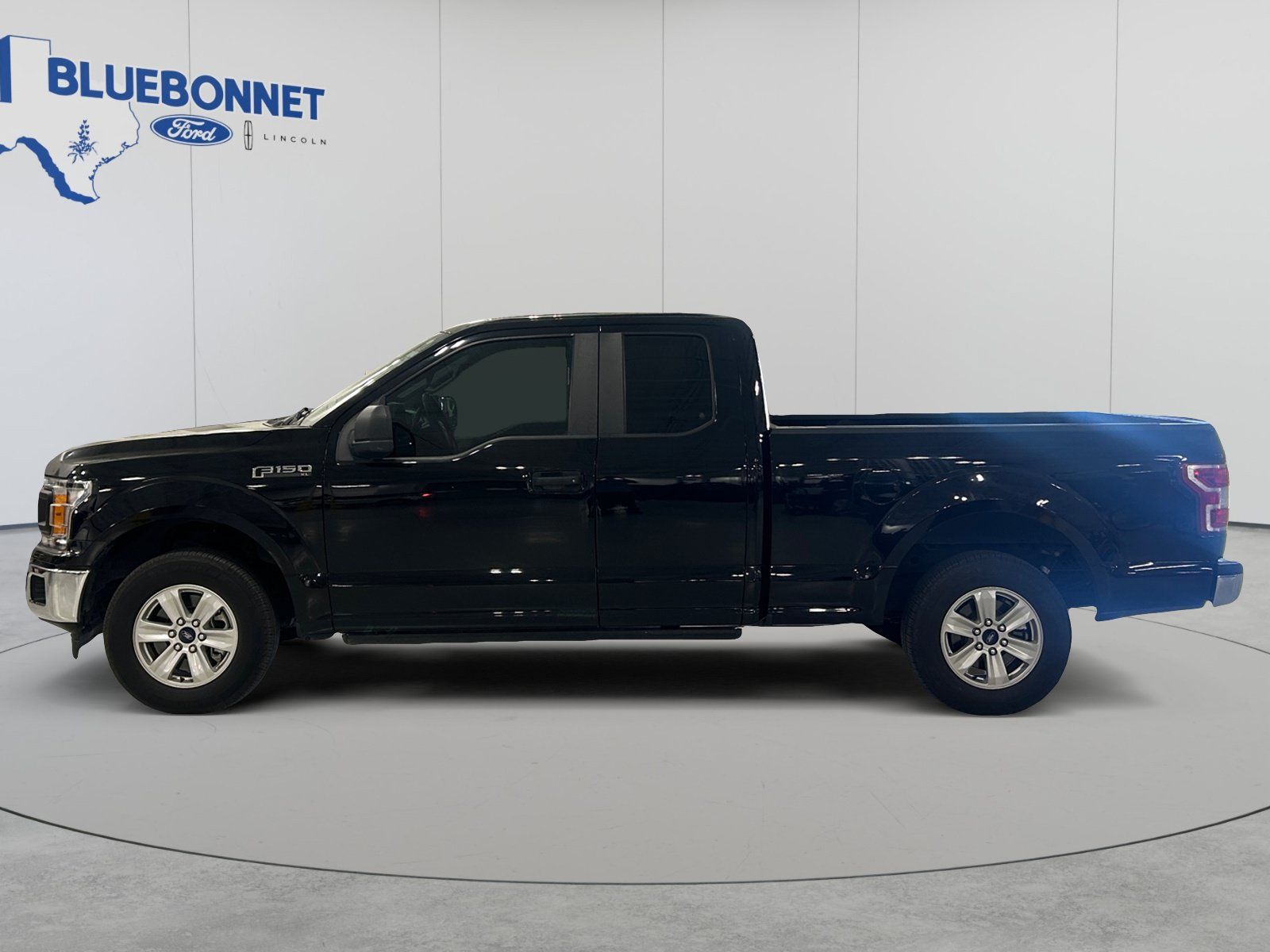 Used 2019 Ford F150 XL w/ Equipment Group 101A Mid RWD image 8