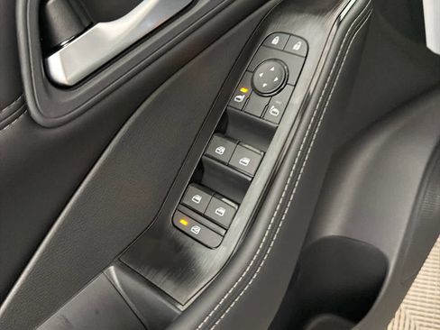 New 2026 Nissan Rogue SV image 24