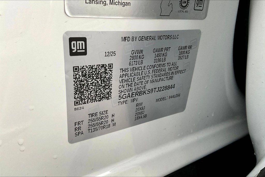 Used 2026 Buick Enclave Sport Touring FWD image 32