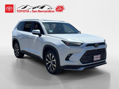 New 2026 Toyota Grand Highlander AWD Hybrid image 7