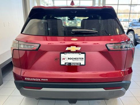New 2026 Chevrolet Equinox LT w/ Safety and Technology Package AWD/4WD image 37