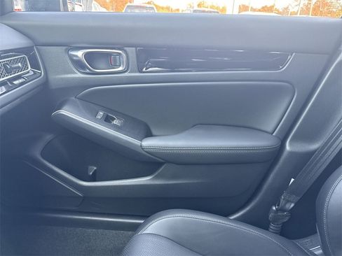 Used 2025 Honda Civic Sport Touring image 24