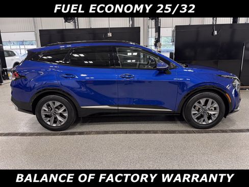Certified 2025 Kia Sportage SX image 2