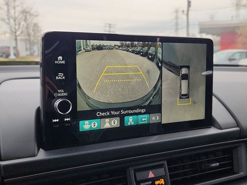 New 2025 Honda Pilot TrailSport image 13