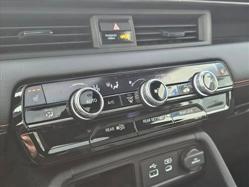 New 2025 Honda Pilot TrailSport image 22