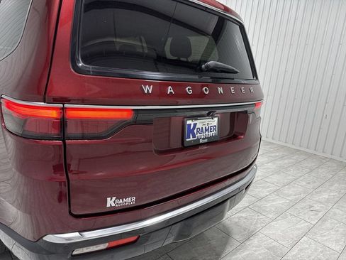 Used 2022 Jeep Wagoneer Series III w/ Premium Group I RWD image 33
