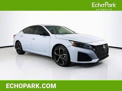 Used 2023 Nissan Altima 2.5 SR