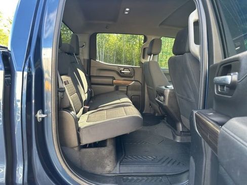 Used 2021 Chevrolet Silverado 1500 LT Trail Boss AWD/4WD image 14