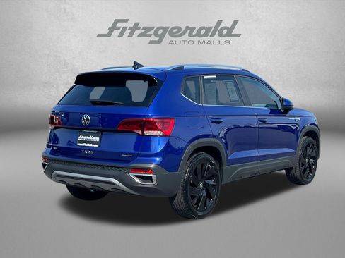 Used 2024 Volkswagen Taos SEL AWD/4WD image 8