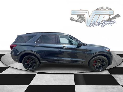 Used 2023 Ford Explorer ST w/ ST Street Pack AWD/4WD image 5