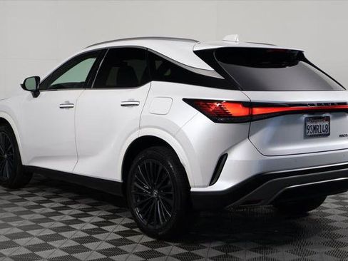 Certified 2025 Lexus RX 350h 350h Premium w/ Convenience Package image 6