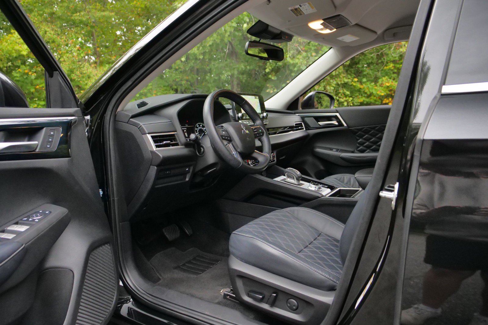 Used 2022 Mitsubishi Outlander SEL AWD/4WD image 22