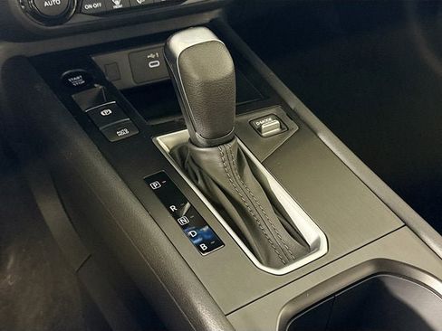 New 2026 Nissan Kicks SV image 15