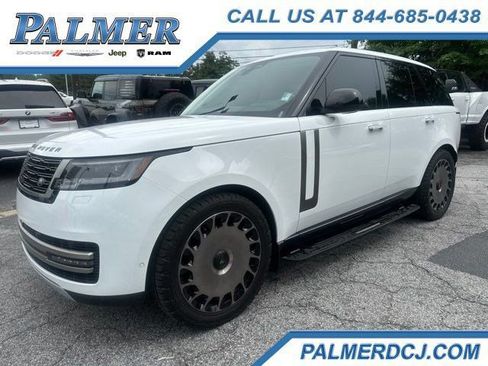Used 2024 Land Rover Range Rover SE AWD/4WD image 1