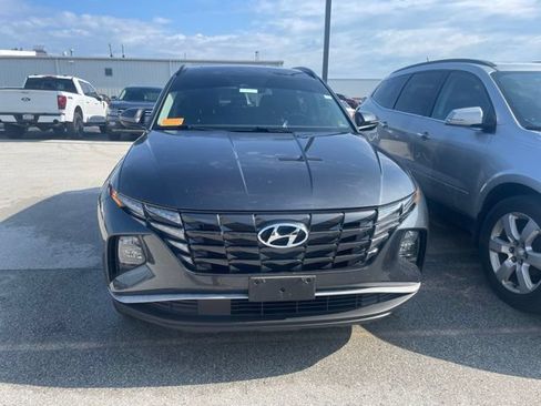 Used 2023 Hyundai Tucson SEL w/ Convenience Package AWD/4WD image 2