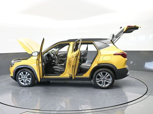 Used 2023 Kia Seltos S image 70