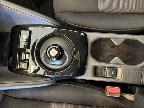 Certified 2024 Nissan Leaf SV Plus FWD image 20