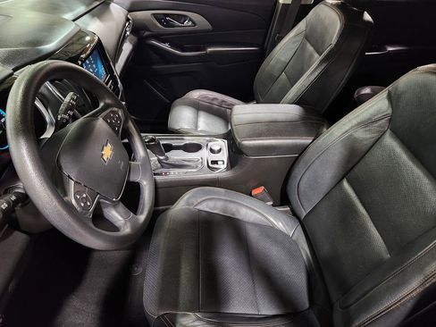 Used 2018 Chevrolet Traverse LS FWD image 31