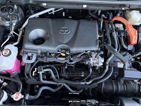 Used 2024 Toyota RAV4 Limited image 7