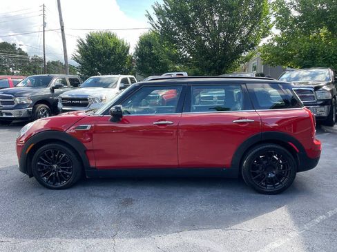 Used 2018 MINI Cooper Clubman FWD image 9