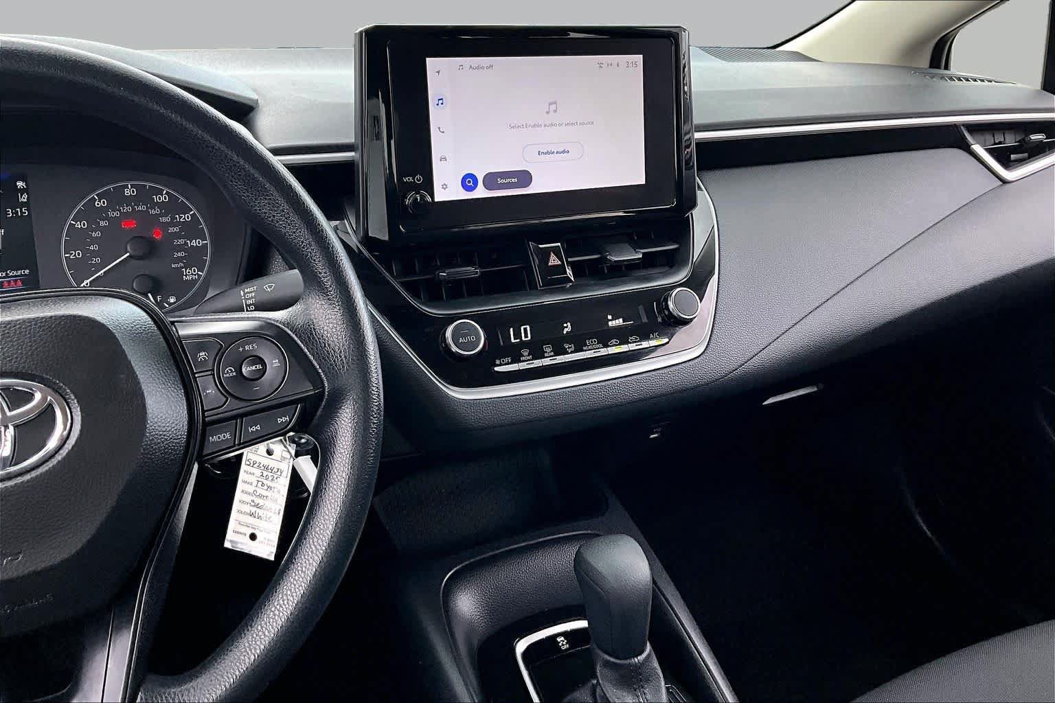 Used 2025 Toyota Corolla LE FWD image 7