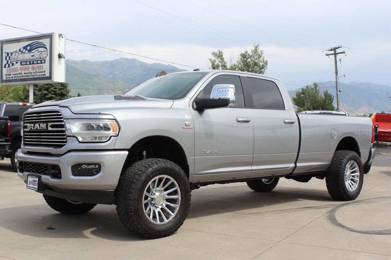 Used 2024 RAM 3500 Laramie w/ Sport Appearance Package AWD/4WD image 23
