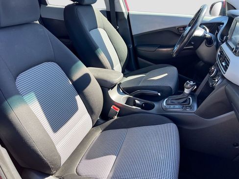 Used 2021 Hyundai Kona SEL Plus w/ Cargo Package AWD/4WD image 27