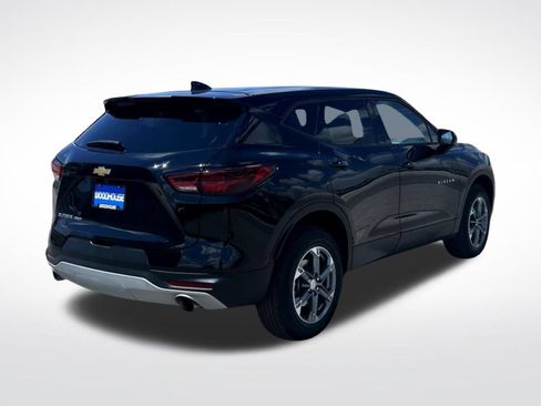Certified 2025 Chevrolet Blazer LT AWD/4WD image 6