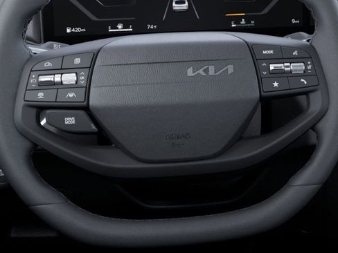New 2025 Kia K4 EX image 22