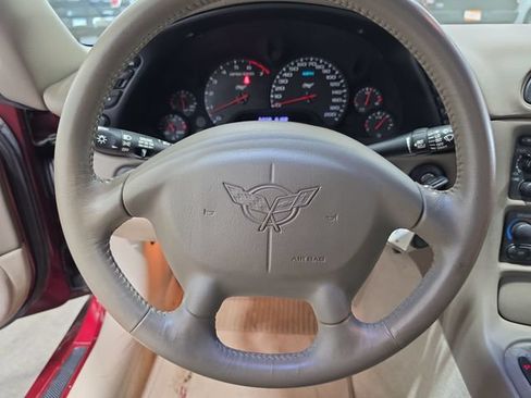 Used 2003 Chevrolet Corvette Convertible w/ Preferred Equipment Group1 RWD image 10