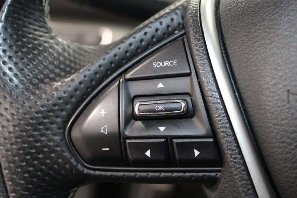 Used 2023 Nissan Maxima SV w/ Floor Mat Group FWD image 27