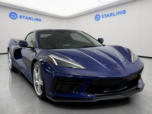 Used 2025 Chevrolet Corvette Stingray Coupe w/ 1LT RWD image 15