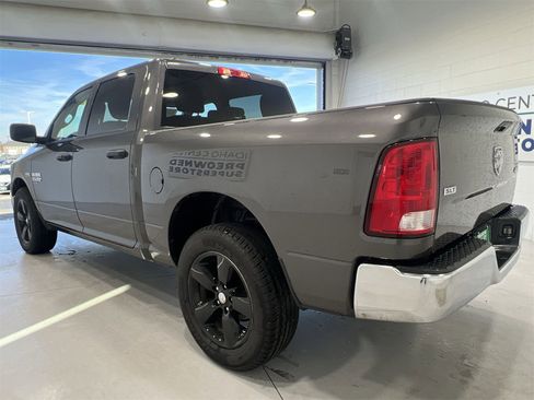 Used 2023 RAM 1500 Classic SLT image 6