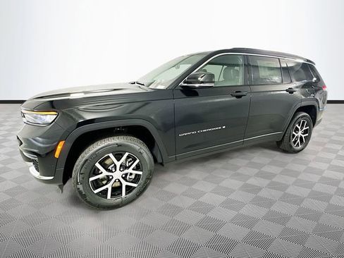 New 2025 Jeep Grand Cherokee L Limited w/ Luxury Tech Group II image 23