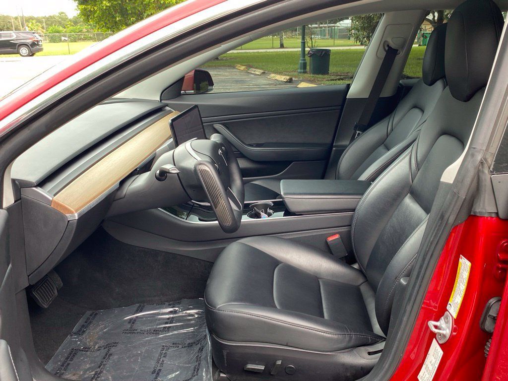 Used 2019 Tesla Model 3 Performance AWD/4WD image 17